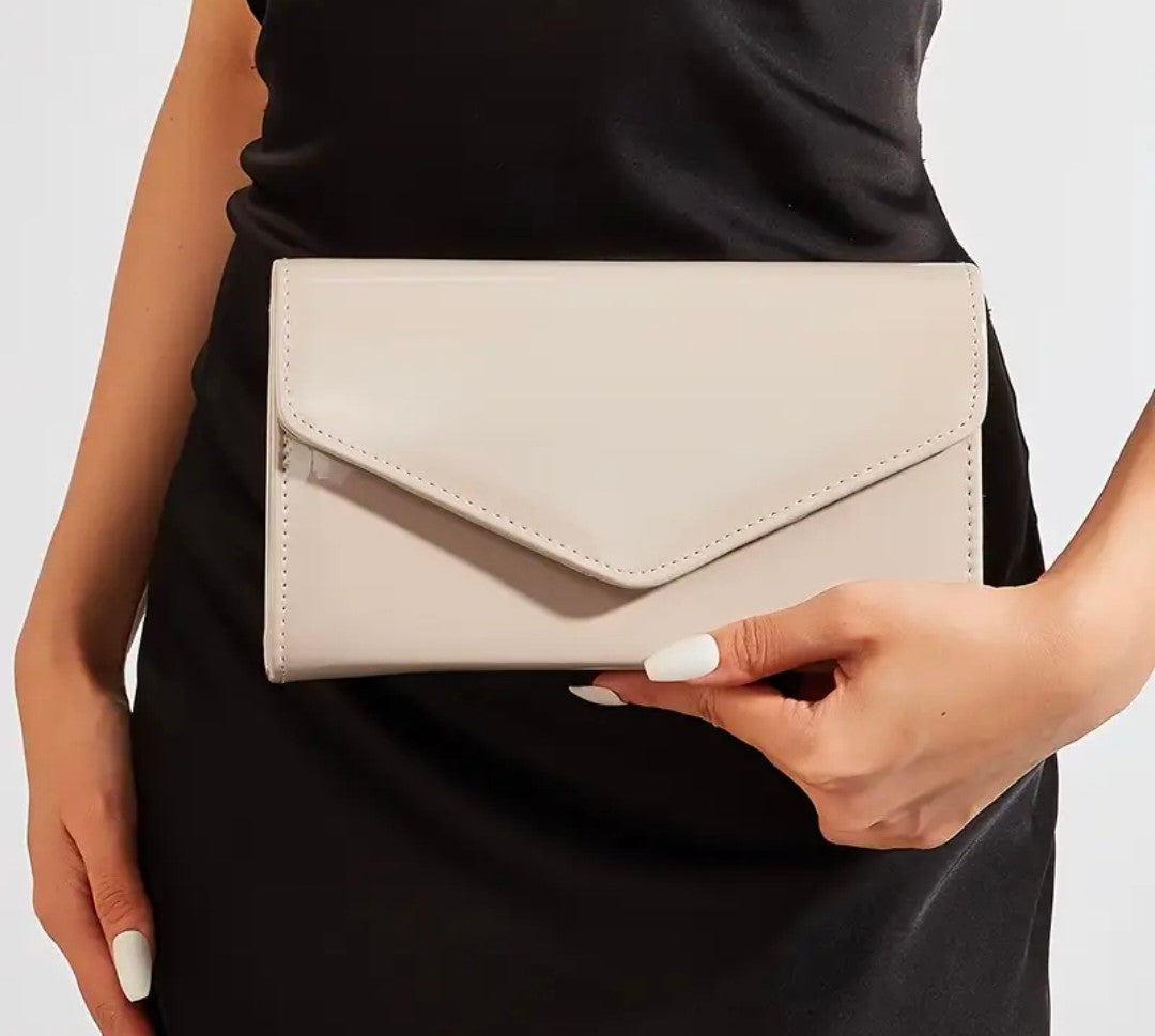 BORSA IN PELLE LUCIDA "Grace"